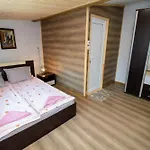 Swan7 *