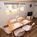 Swan7 Apartamento