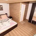 Swan7 Apartamento *