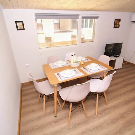 Swan7 Апартаменты *